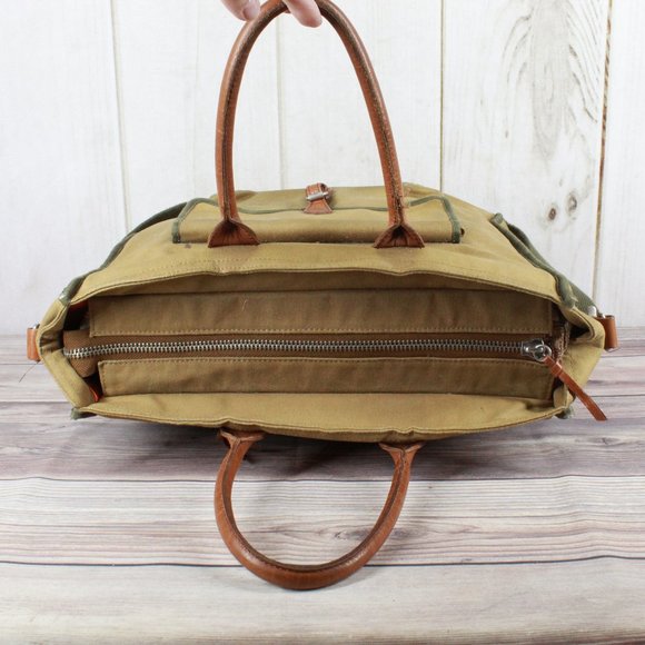 BROTHER'S BRAY Zippered Tote With Shoulder Strap - Picture 7 of 12